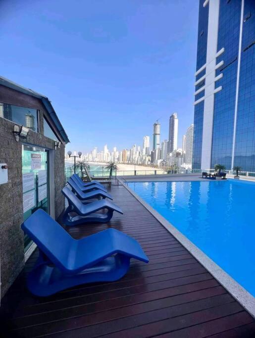 Piscina A Beira-Mar, Tranquilidade E Qualidade No Melhor De Bc Balneário Camboriú Exterior foto