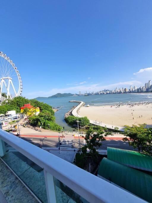 Piscina A Beira-Mar, Tranquilidade E Qualidade No Melhor De Bc Balneário Camboriú Exterior foto
